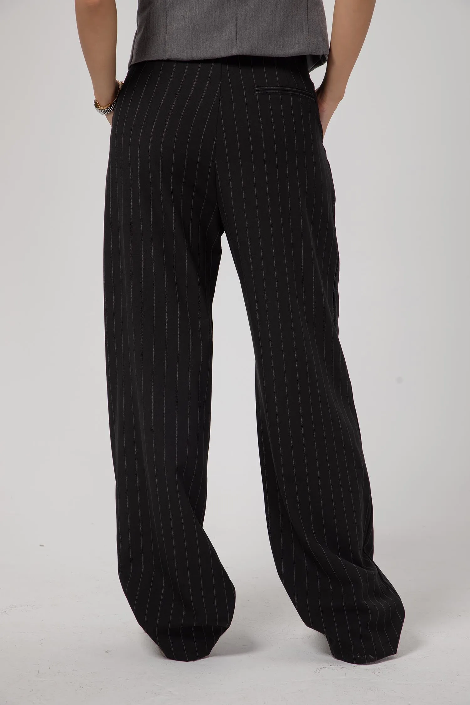 Monny Pants