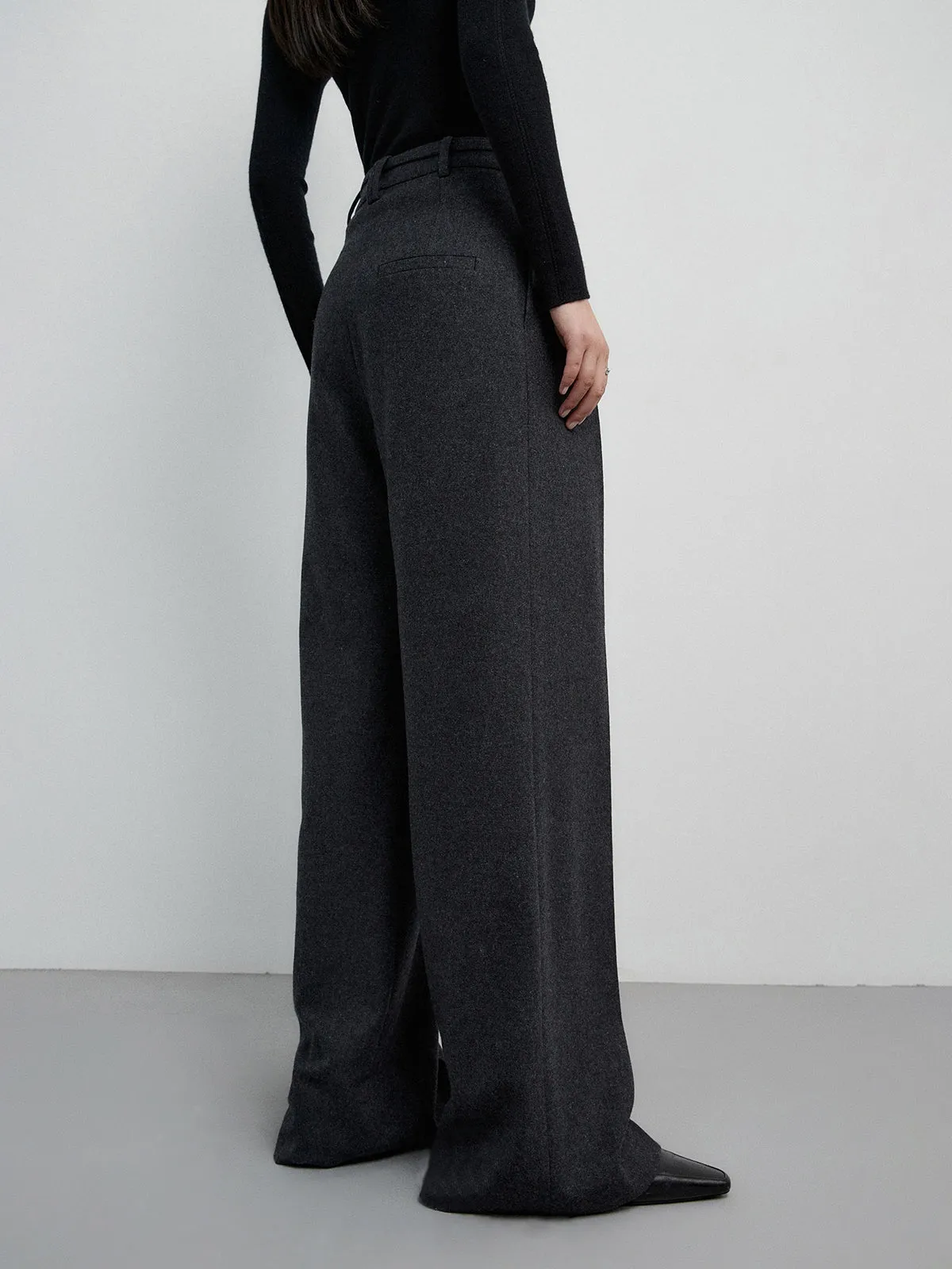 Solid Mid Waist Pocket Modern Pants with Matching Tie
