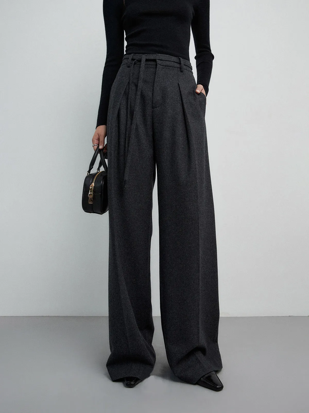Solid Mid Waist Pocket Modern Pants with Matching Tie