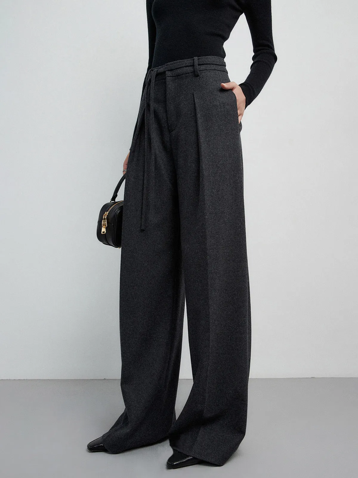 Solid Mid Waist Pocket Modern Pants with Matching Tie