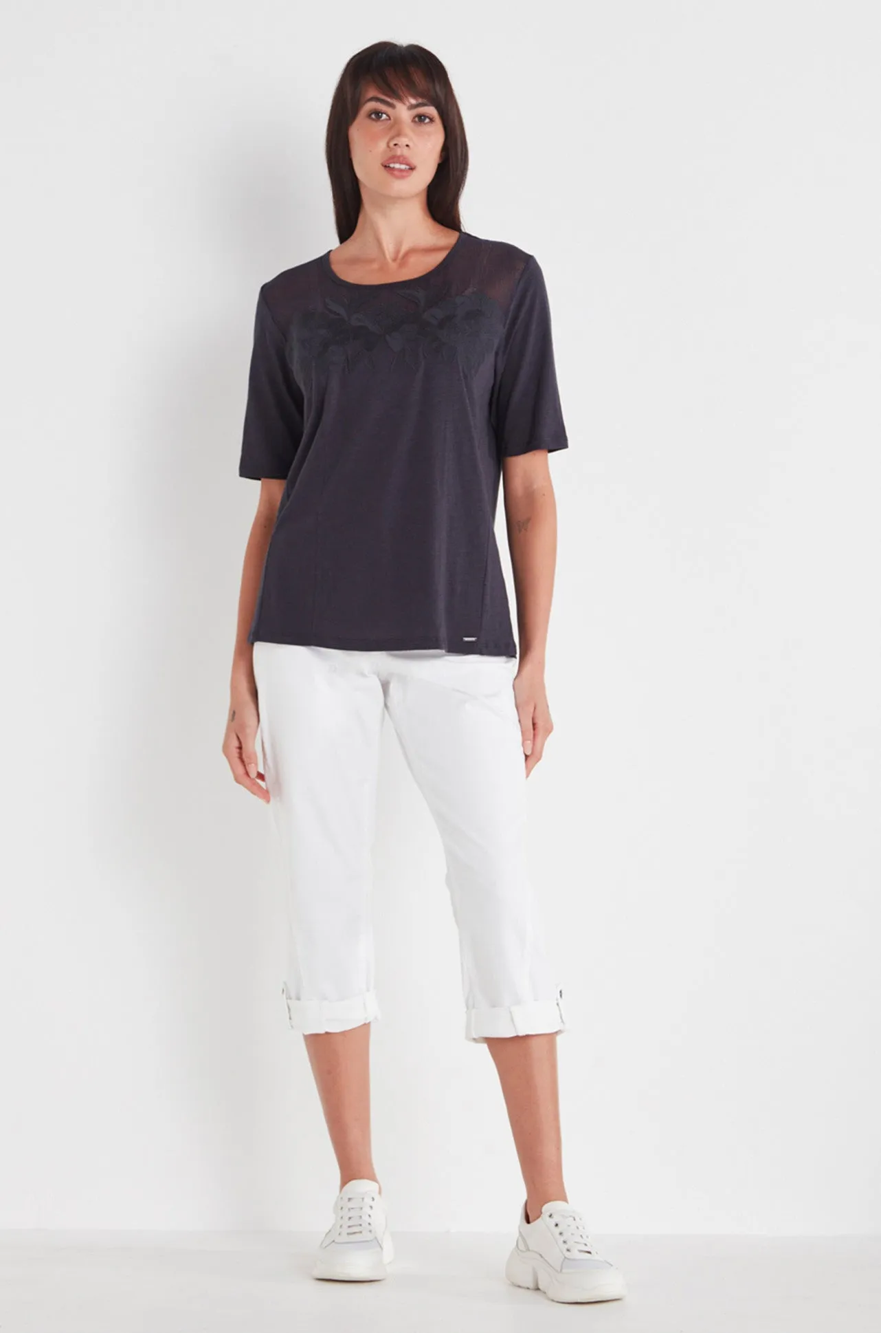 Verge - Reserve Capri Pant in White